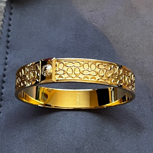 COACH Signature “C” GOLD BANGLE BRACELET - Picture 4 of 16